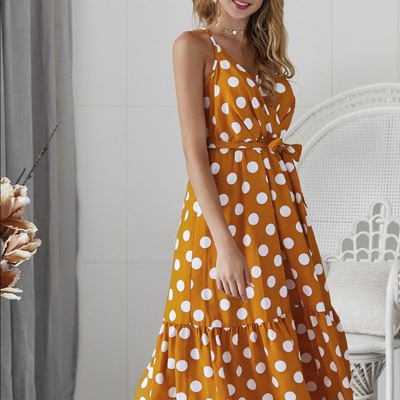 ♦️🌻You Are My Sunshine Polka Dot Dress - Picture 2 of 8